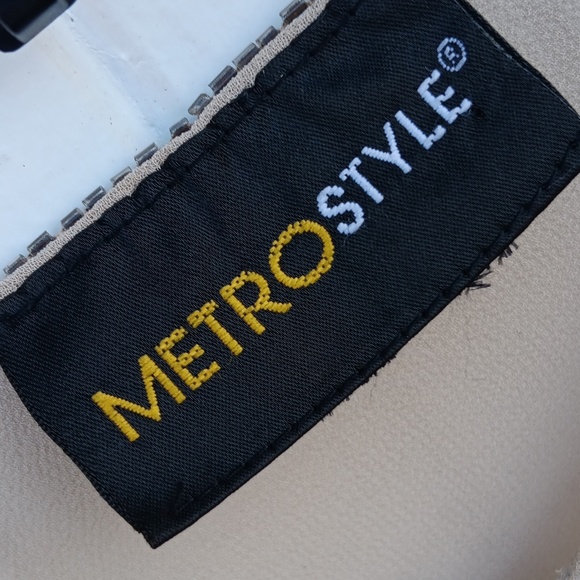 METROSTYLE LADIES VVINTAGE SEE-THRU HOUSE COAT W/STONE EMBELLISHED SLEEVES - Picture 17 of 17